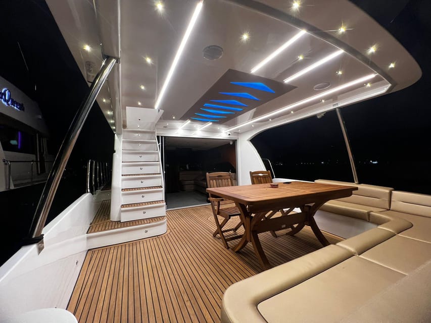 Istanbul: Private Bosphorus Yacht with Tour Guide and Snacks - Getting Onboard Without Stress: Meeting Point and Pickup Basics