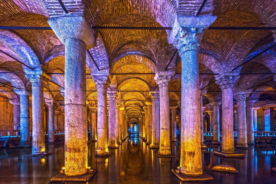 Istanbul: Private Guided Tour - Hippodrome relics: the Roman circus you can still touch