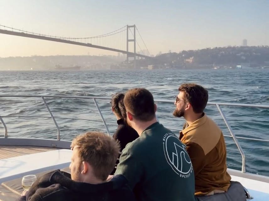Istanbul: Small Group Yacht Tour with Unlimited Wine - Why this Bosphorus yacht tour feels different from the big-boat stuff
