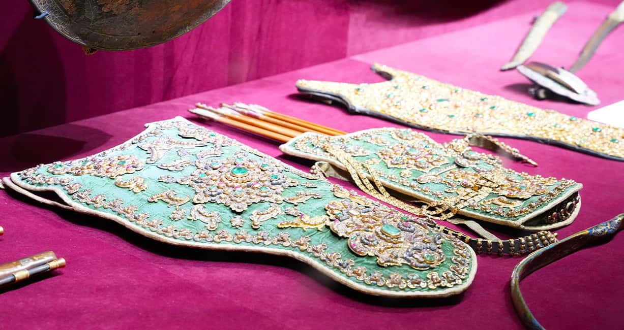 Istanbul: Topkapi and Harem Tour with Skip-the-Line Ticket - Self-paced exploring with a multilingual audio guide (and how to use it well)