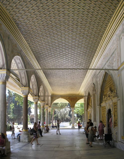Istanbul: Topkapi Palace and Harem Ticket with Audio Guide - Audio Guide Reality Check: Internet Required, Not Downloadable