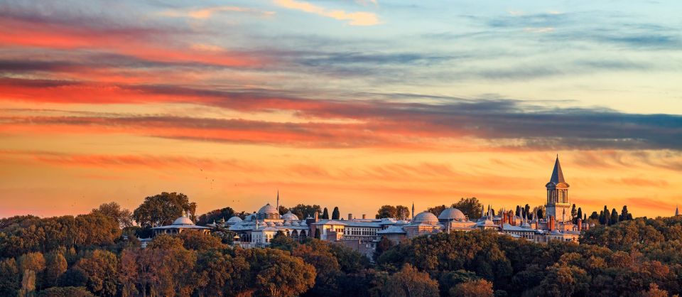 Istanbul: Topkapi Palace & Harem Tour Skip-the-Line Ticket - The Harem Section: private Ottoman life in named spaces