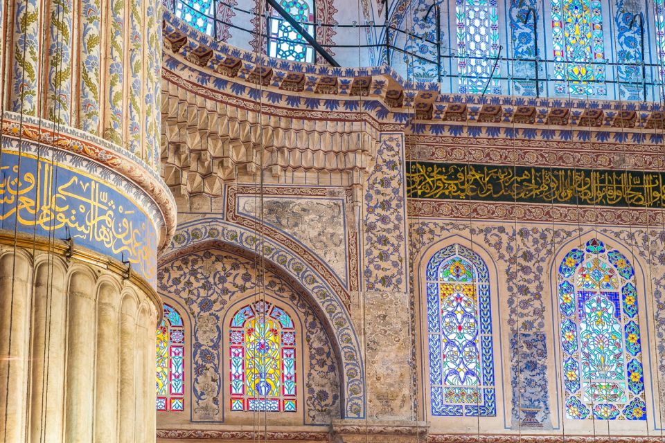 Private 7-Hour Istanbul Tour with Red Carpet Treatment - Hagia Sophia: Byzantine Scale in Real Life