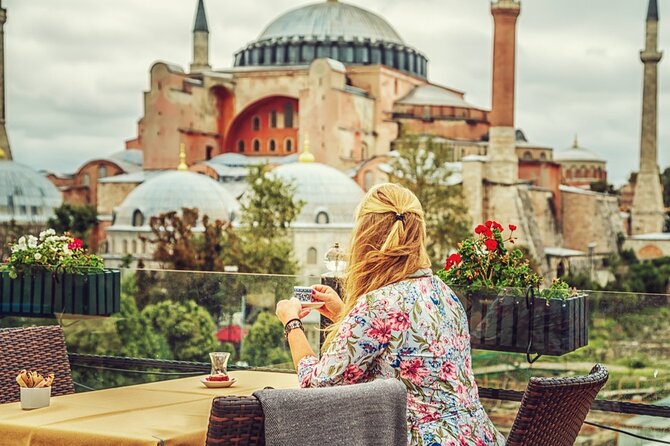 Private Istanbul Day Tour – Car & English Driver - Hippodrome: short stop, lots of “wait, that’s it?”