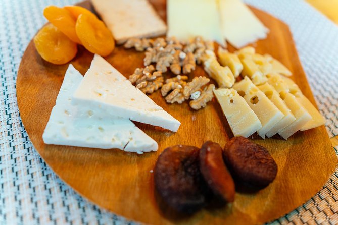 PRIVATE Istanbul Food Tour - 10 Tastings including Raki & Padi - Private Guide Pacing: When the Host Is Great, the Whole Tour Clicks