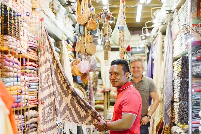 Private Istanbul Shopping Tour - Rugs, tiles and leather shopping - How pickup, transport, and timing affect your day