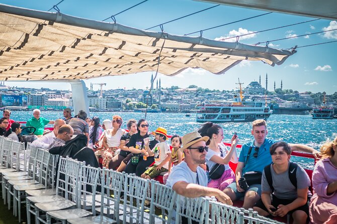 Short Bosphorus Cruise Tour With Hotel Pickup And Audio Guide - Maiden’s Tower: a short delay that can turn into a photo moment