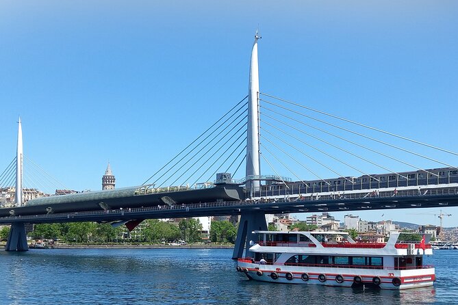 Short Bosphorus Cruise Tour With Hotel Pickup And Audio Guide - Pickup and meeting point: how to avoid a stressful start
