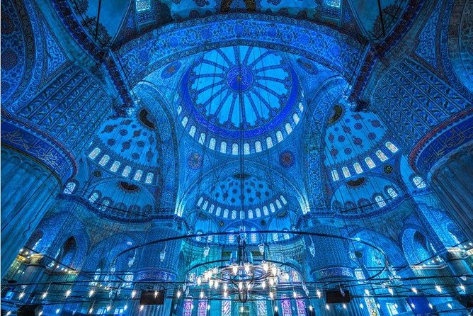 Small Group Full-Day Istanbul Old City Tour with Lunch & Tickets - Blue Mosque: Tiles, Six Minarets, and Friday Courtyard Visits