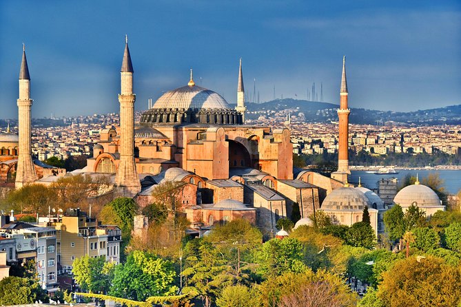 Small Group Full-Day Istanbul Old City Tour with Lunch & Tickets - Hippodrome Square: Byzantine Stadium, Still With Real Objects