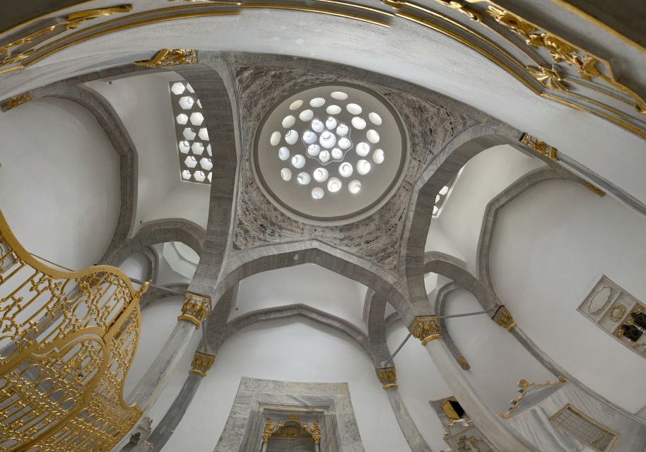 Topkapi Palace&Harem-Guided Tour-Skip lines- All tickets inc - Palace kitchen and ceramics: the world brought into Topkapi